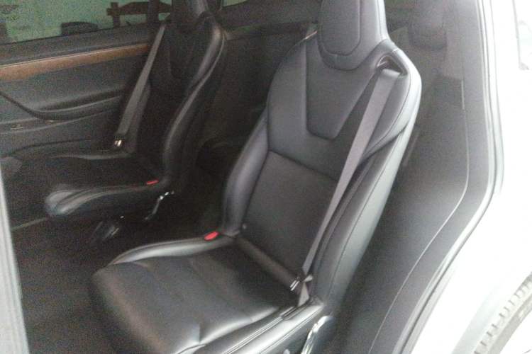 Used Tesla Model X 2020 Long-Range Upgrade Version
