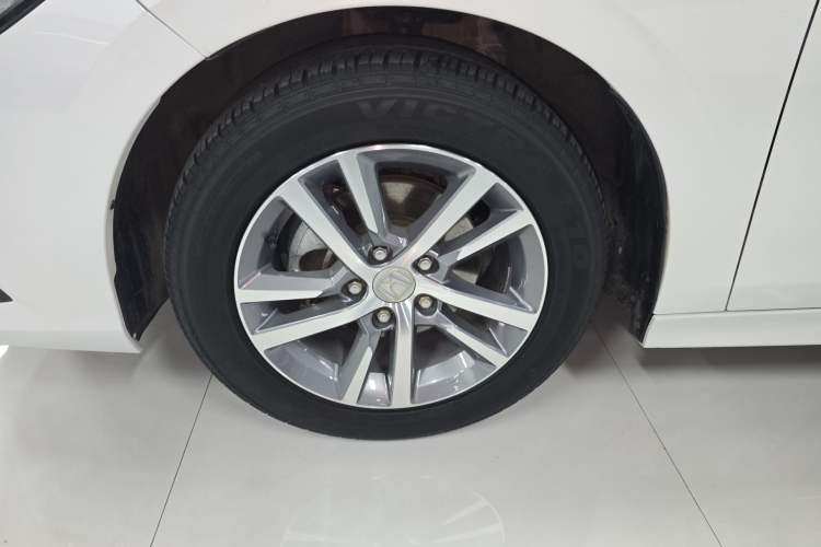 Used Honda Civic 2023 240TURBO CVT Dynamic Edition
