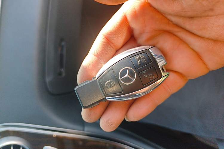 Used Mercedes-Benz GLC 2016 GLC 260 4MATIC Luxury Model
