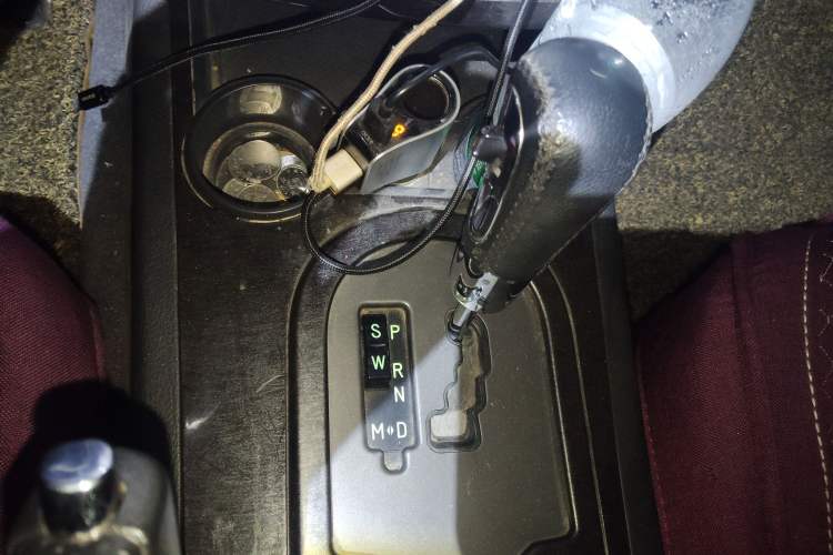 Used Roewe W5 2014 1.8T 2WD Automatic Tharu Special Edition
