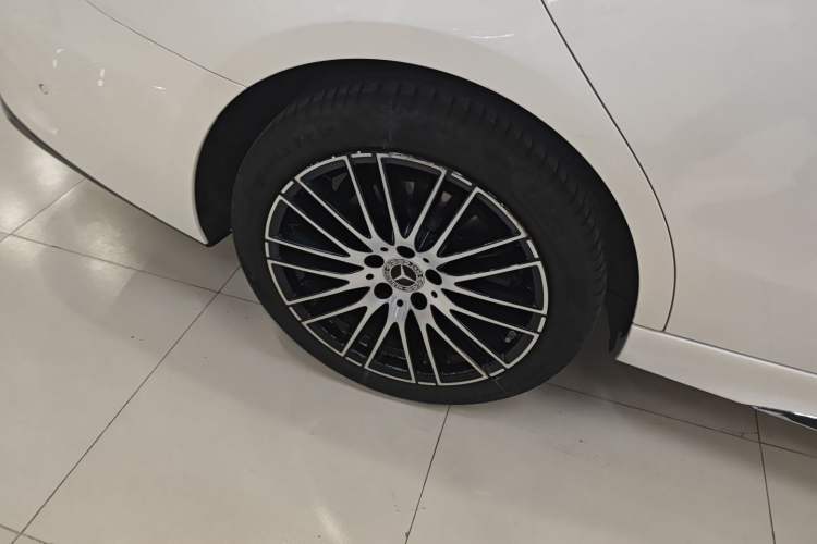 Used Mercedes-Benz C-Class 2023 Restyled C 260 L Sport Edition
