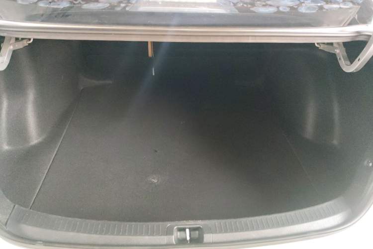 Used Toyota Levin 2021 Dual-Engine 1.8H E-CVT Luxury Edition