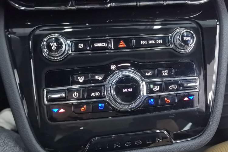 Used Lincoln Corsair 2022 2.0T Two-Wheel Drive Luxury Edition
