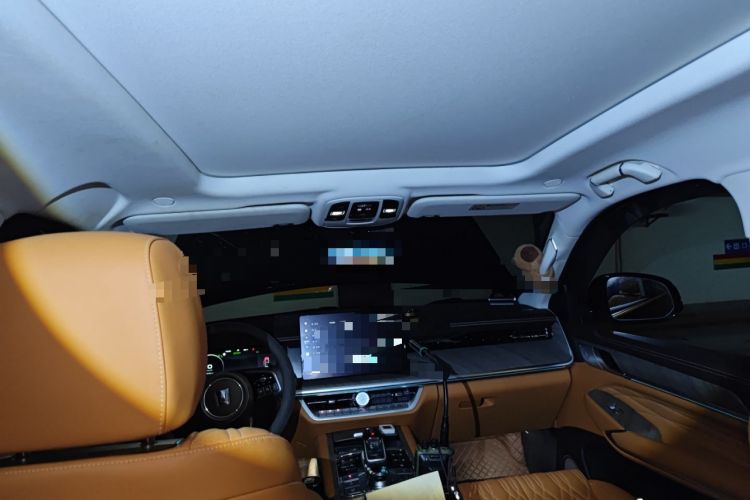 Used Tank 500 New Energy 2023 Hi4-T
