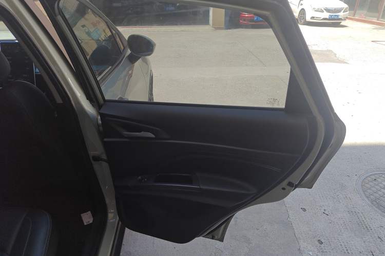 Used NETA V 2021 Long-Range Entertainment Edition Upgrade Model
