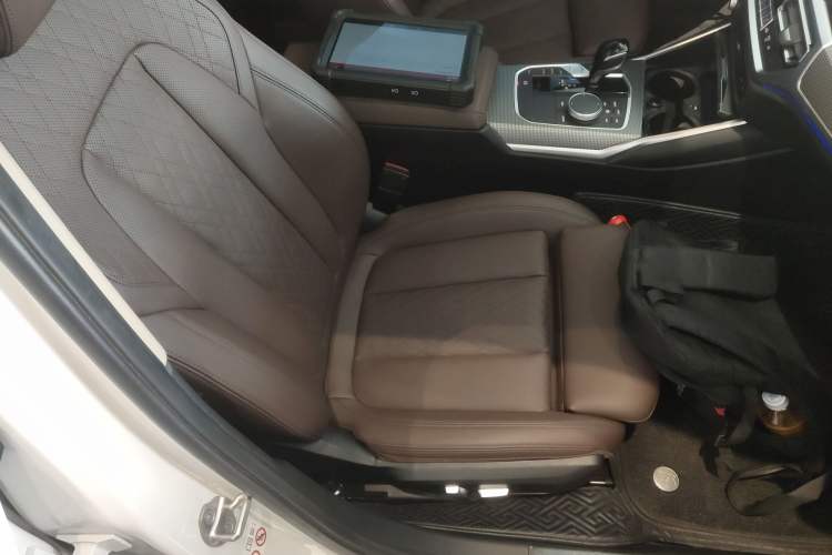 Used BMW 3 Series 2022 330Li xDrive M Sport Night Edition Package
