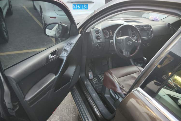 Used Volkswagen Tiguan 2015 1.8TSI Automatic Two-Wheel Drive Trend Edition