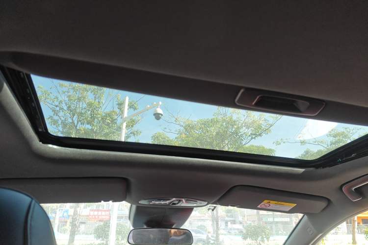 Used GAC Trumpchi EMPOW 2021 270T DCT J15 Version
