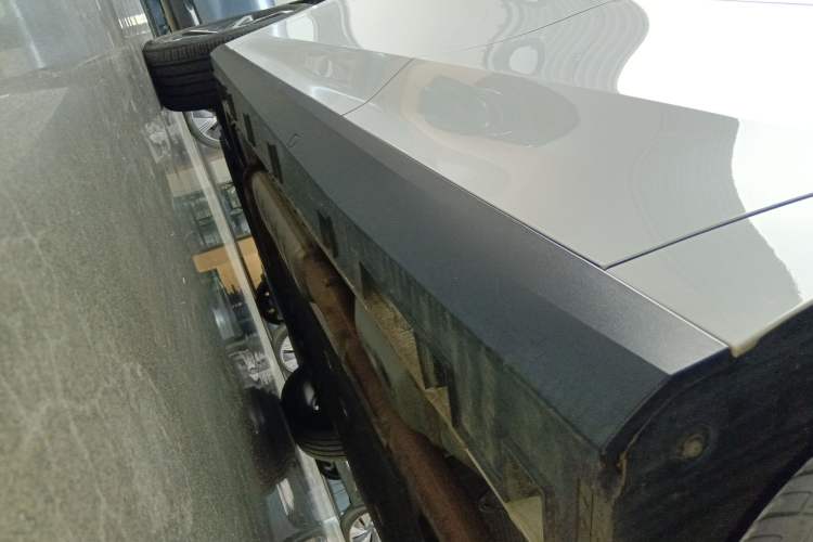 Used  L6 2024 125km PLUS Dragon Edition
