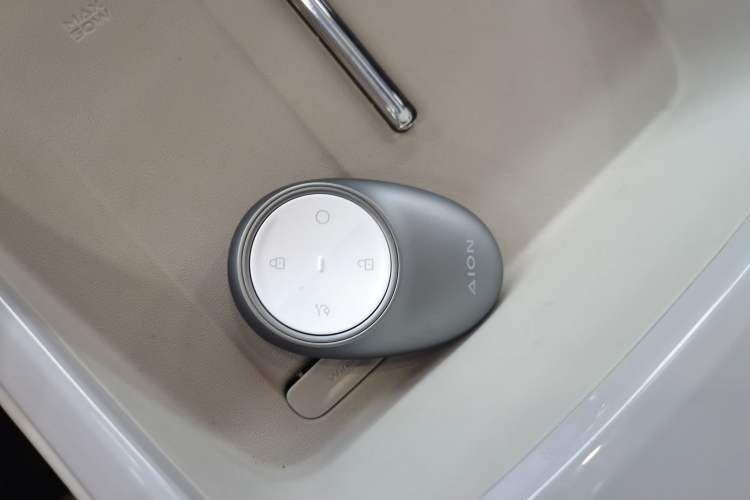 Used AION V 2024 Aion Tyrannosaurus 650 LiDAR Edition
