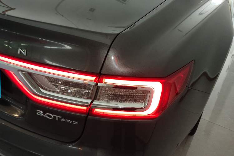 Used Lincoln Continental 2017 3.0T Four-Wheel Drive Prestige Edition
