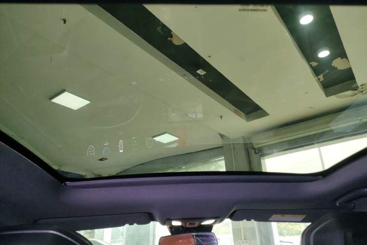 Used Changan UNI-V 2022 1.5T Prestige Version