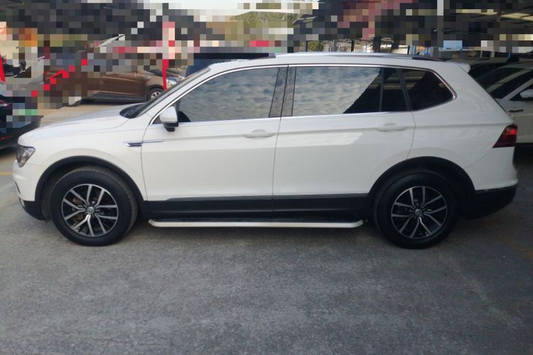 Used Volkswagen Tiguan L 2017 330TSI Automatic Two-Wheel Drive Luxury Edition
