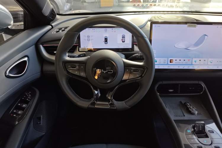 Used BYD Seal 06GT 2025 Intelligent Driving Version 605 Heatwave Edition
