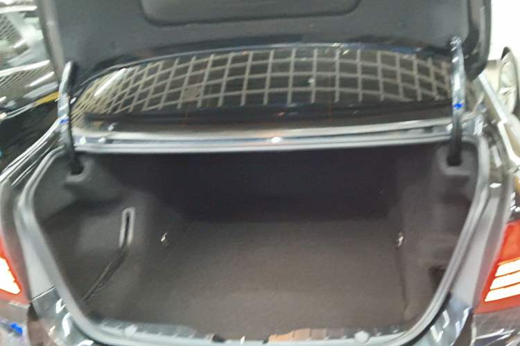 Used BMW 5 Series 2014 525Li Luxury Design Package
