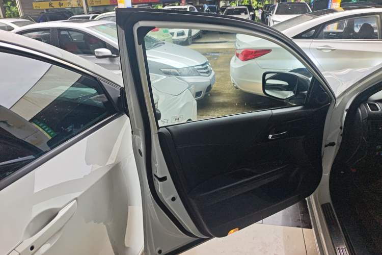 Used Honda Accord 2016 2.0L Elite Edition
