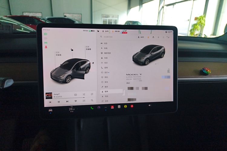 Used Tesla Model Y 2021 Long-Range All-Wheel-Drive Version