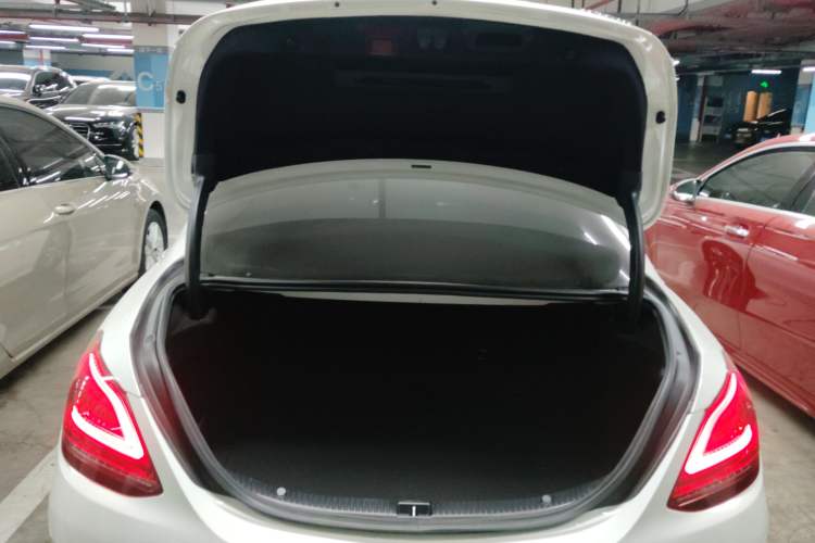 Used Mercedes-Benz C-Class 2020 Restyled C 200 L Fashion Edition Sport Version
