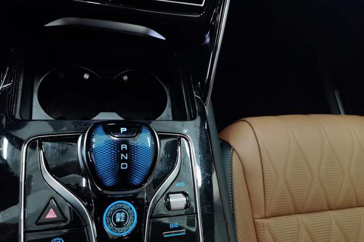 Used BYD Tang New Energy 2021 DM-i 112KM Prestige Model
