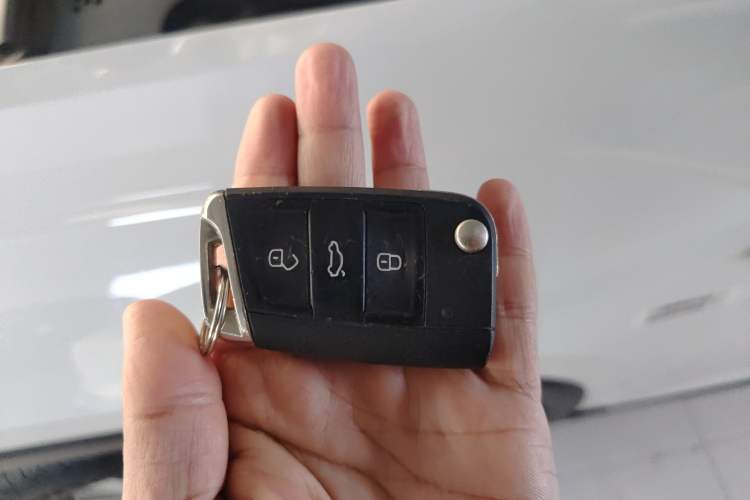 Used Volkswagen Tayron 2023 300TSI Two-Wheel-Drive Luxury Plus Advanced Edition
