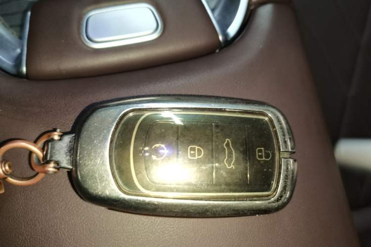 Used Chery Tiggo 8 PRO 2022 390T Two-Wheel Drive Vast Edition 5 Seats