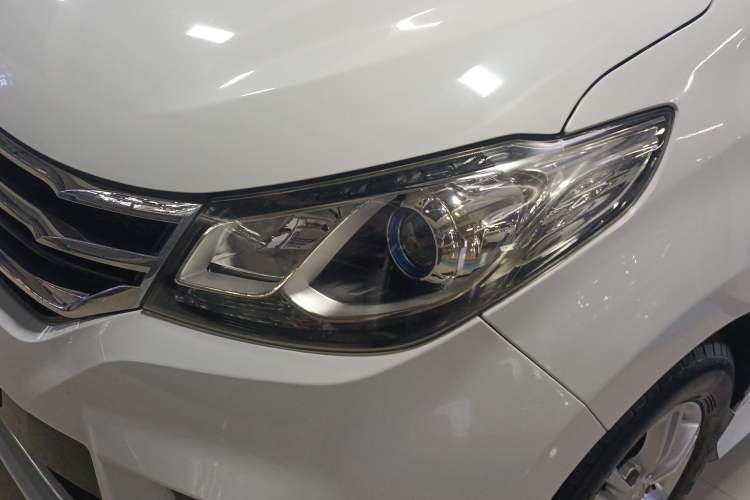 Used SAIC MAXUS G10 2018 PLUS 2.0T Automatic Smart Edition