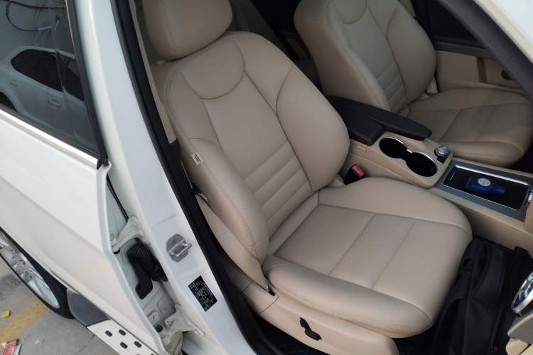 Used Mercedes-Benz GLK-Class 2014 GLK 200 Standard Model