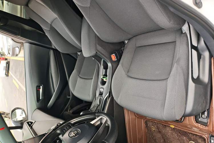 Used Toyota Levin 2019 185T CVT Luxury Edition China VI Standard
