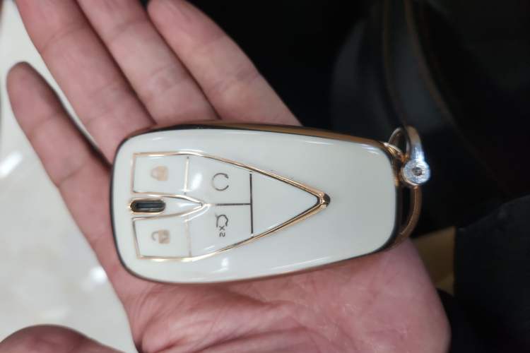 Used Changan UNI-V 2022 2.0T Leading-Speed Edition
