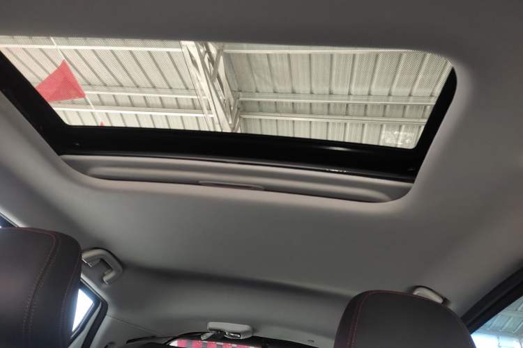 Used Geely Auto Vision X3 2021 PRO 1.5L CVT Deluxe Model
