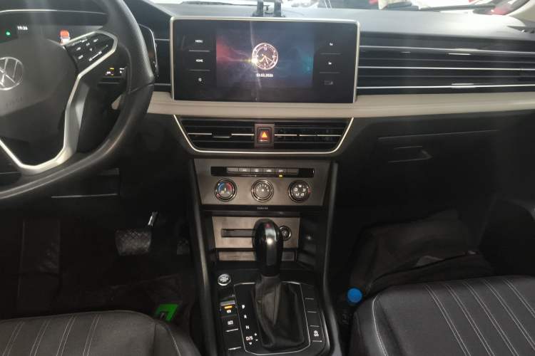 Used Volkswagen Tiguan L 2023 330TSI Automatic Two-Wheel Drive Comfort Edition
