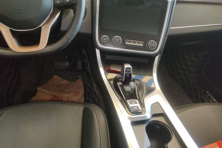 Used Lynk & Co 01 2017 2.0T Two-Wheel-Drive Version
