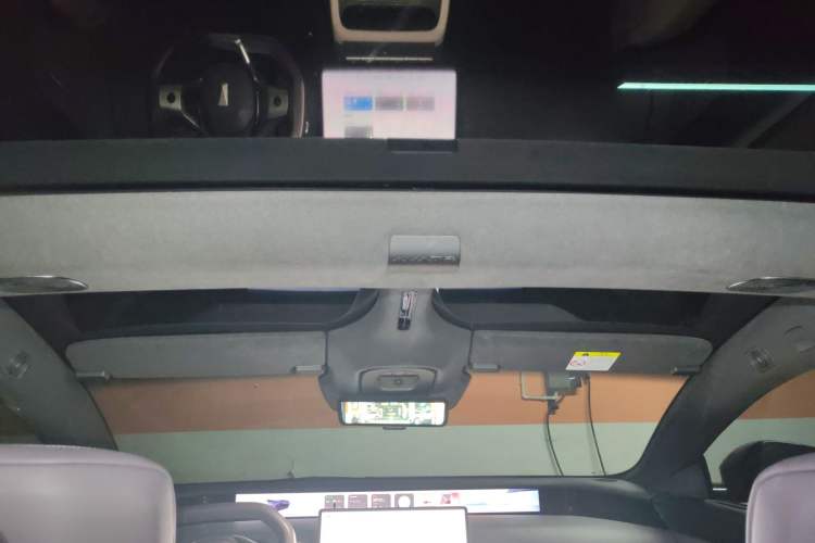 Used  12 2023 650 Three-Laser Four-Wheel Drive Performance Edition
