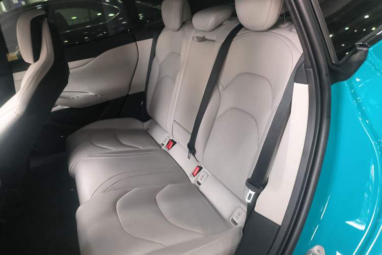 Used  SU7 2024 Four-Wheel-Drive Max Founder's Edition