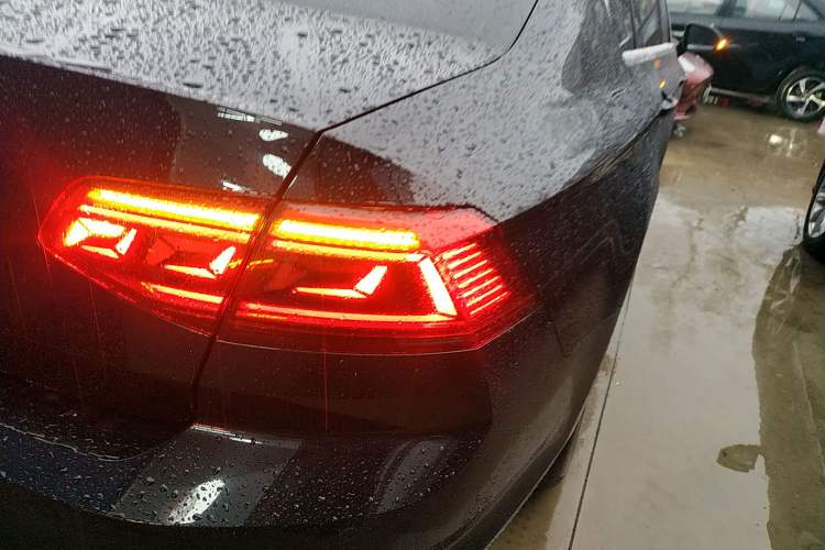 Used Volkswagen Magotan 2020 330TSI DSG Leading Model
