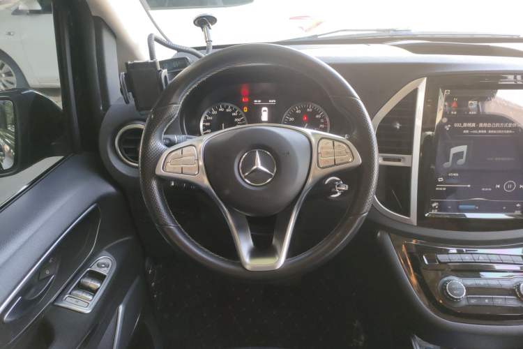 Used Mercedes-Benz Vito 2016 2.0T Business Edition
