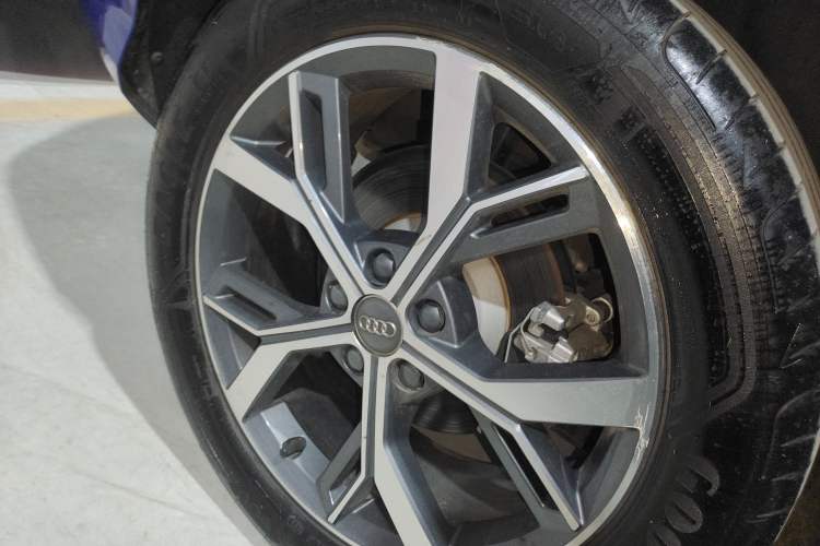 Used Audi Q3 Sportback 2020 40 TFSI Fashion Model
