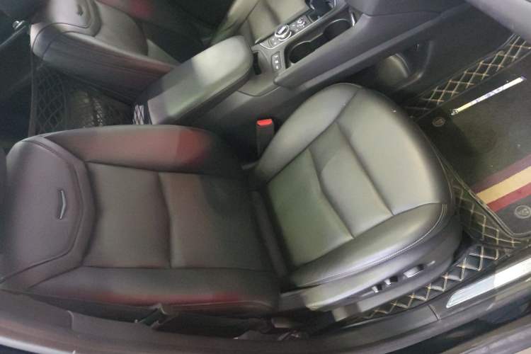 Used Cadillac XT5 2022 2.0T Four-Wheel Drive Luxury Version
