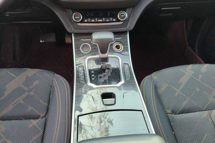 Used Land X7 2018 Jingyue 1.5T Panoramic Luxury Model
