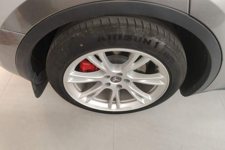 Used Tesla Model Y 2022 Rear-Wheel-Drive Version