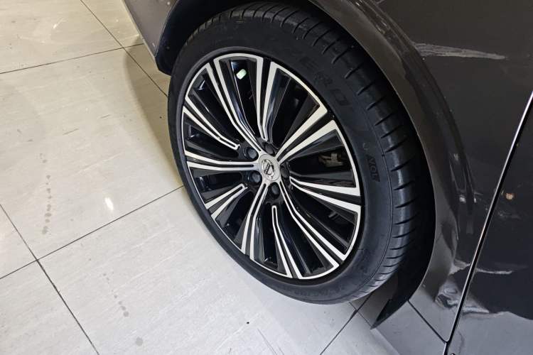 Used Volvo S90 2023 B5 Zhiyuan Luxury Edition
