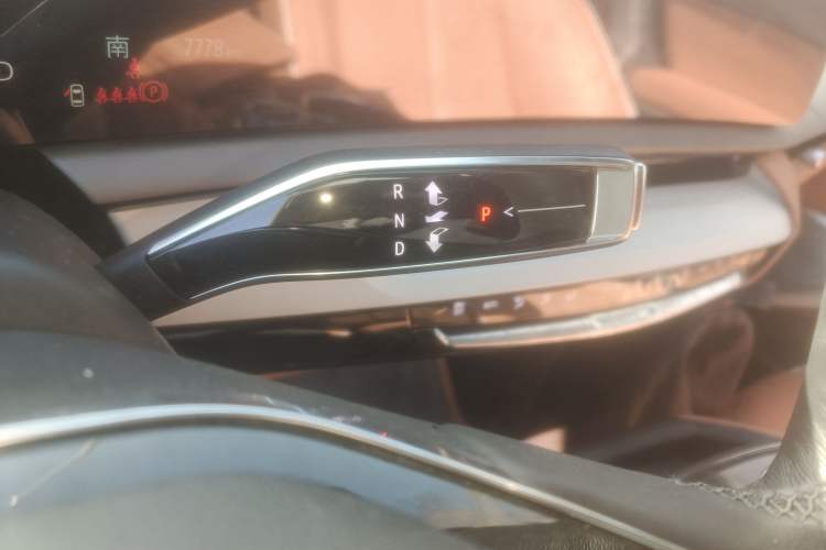 Used Cadillac OPTIQ 2024 Four-Wheel Drive Long-Range Version