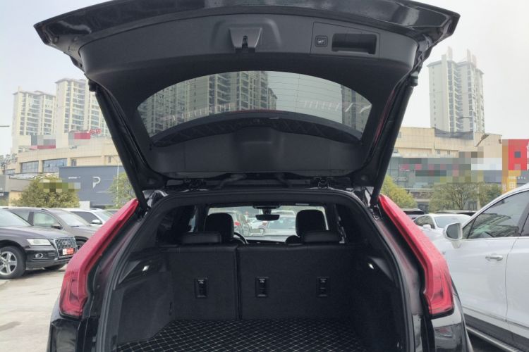 Used Cadillac XT4 2018 28T Two-Wheel Drive Leading Version