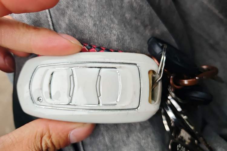 Used Geely Auto Emgrand 2018 1.5L Manual Upward Connect Edition
