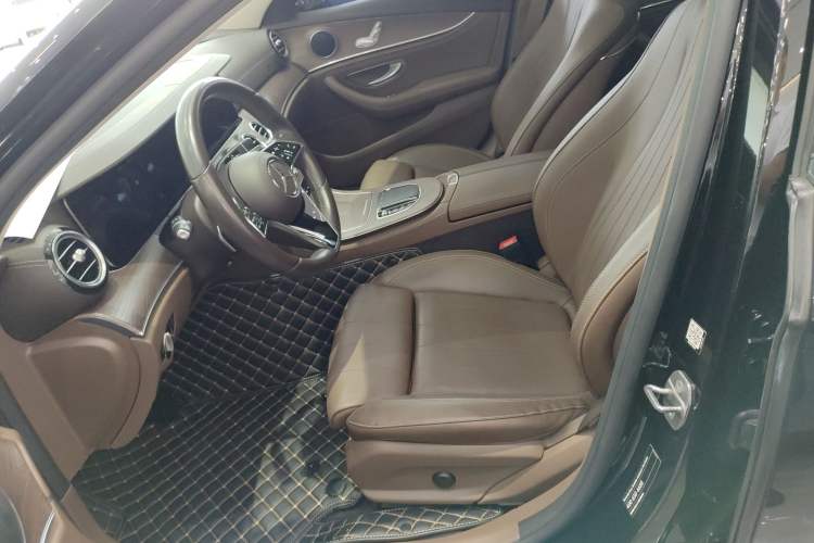 Used Mercedes-Benz E-Class 2022 E 260 L
