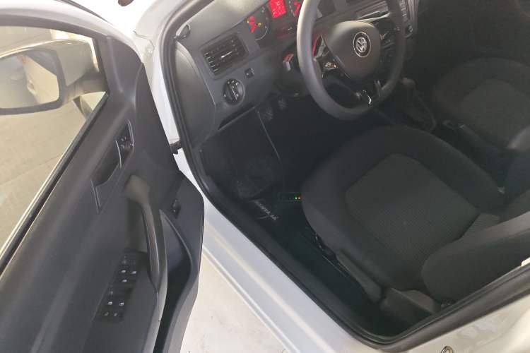 Used Volkswagen Santana 2017 Haval H6 1.6L Automatic Fashion Edition