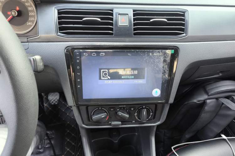 Used Volkswagen Santana 2016 1.6L Manual Fashion Edition
