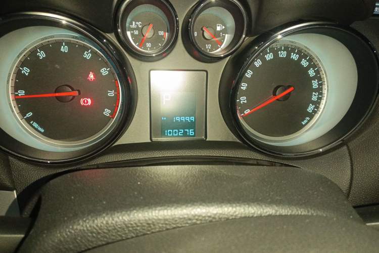 Used Buick Encore 2014 1.4T Automatic Two-Wheel Drive Urban Elite Model
