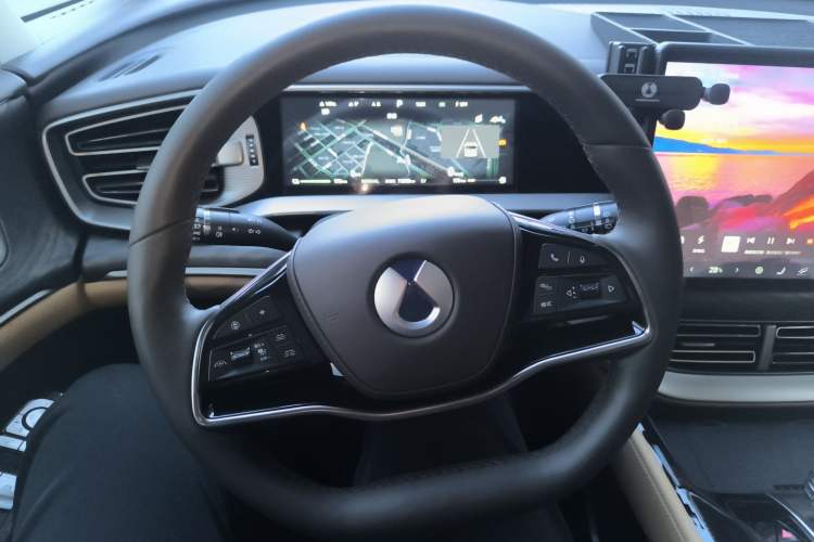 Used Denza D9 2024 DM-i 980 Four-Wheel Drive Prestige Model
