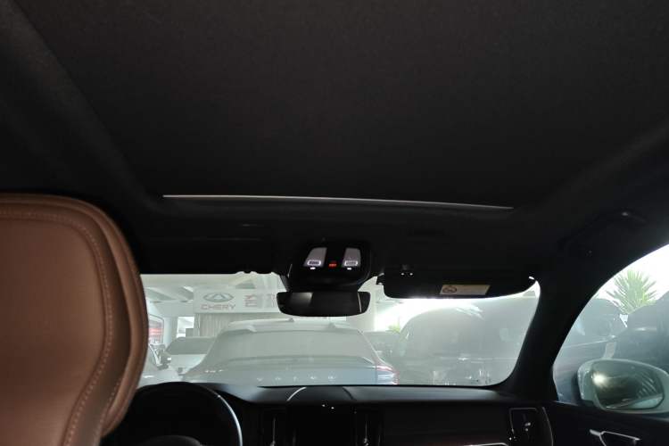 Used Volvo XC60 2025 B5 Four-Wheel Drive Smart & Advanced Luxury Edition
